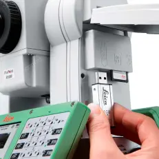 тахеометр Leica TS16 A R500 (2")