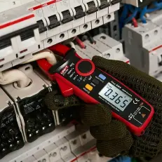 Токовые клещи UNI-T UT-210E