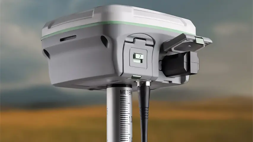 Горячая замена батарей в ГНСС-приемнике RGK SR1 – когда без нее не обойтись